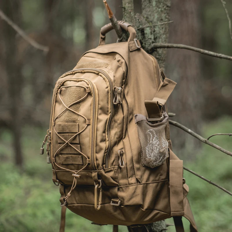 LQARMY Tactical Outdoor Backpack For Hiking And Camping