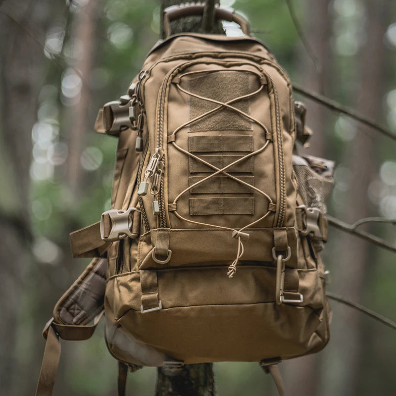 LQARMY Tactical Outdoor Backpack For Hiking And Camping
