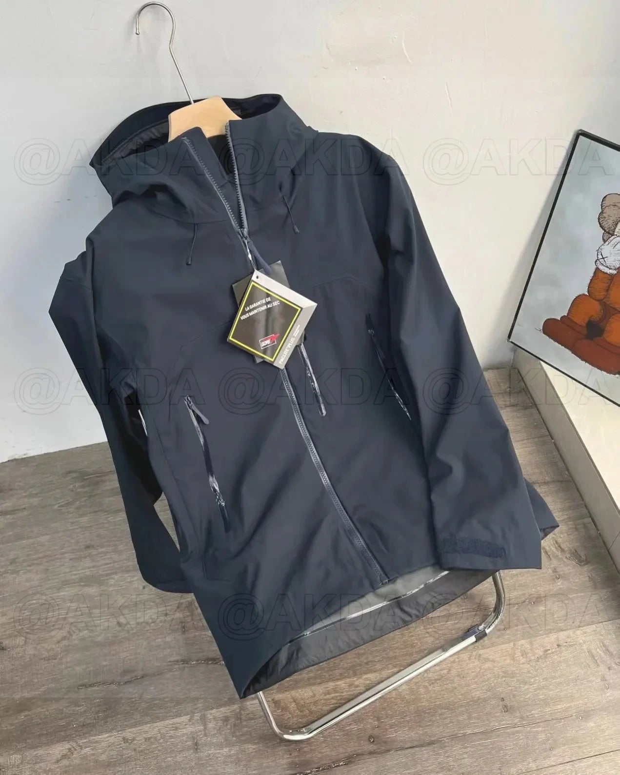 Bird Embroidery Beta SV Waterproof Outdoor Windbreaker Jacket