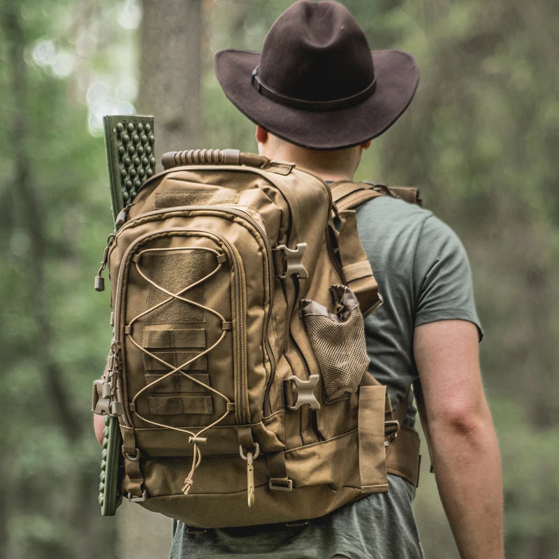 LQARMY Tactical Outdoor Backpack For Hiking And Camping