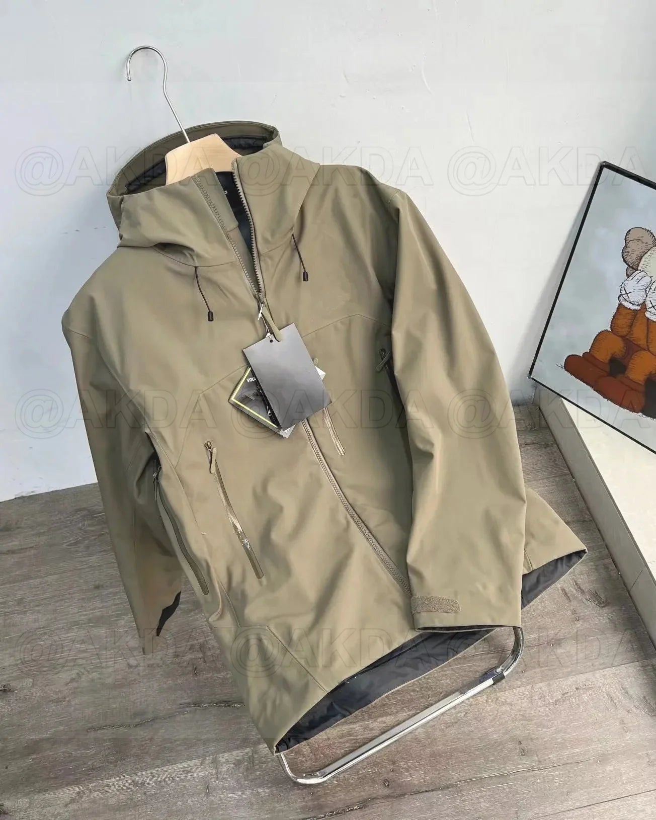 Bird Embroidery Beta SV Waterproof Outdoor Windbreaker Jacket
