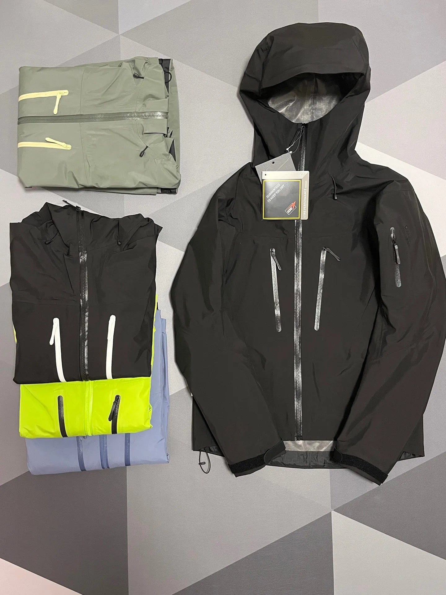 Embroidery Bird Logo Waterproof Windbreaker Jacket for Outdoor Hiking