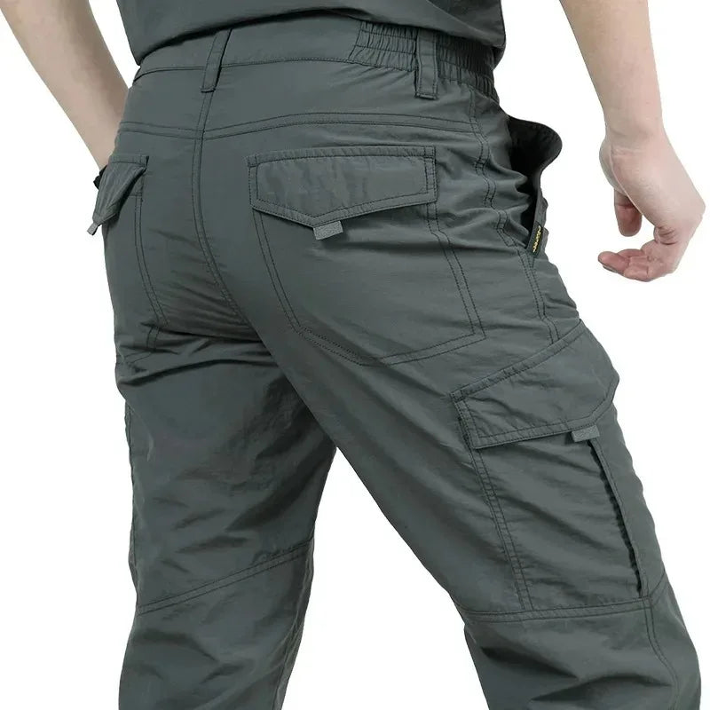 Men's Outdoor Waterproof Camouflage Cargo Pants For Adventure